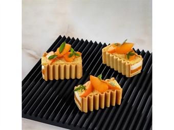 STAMPO SILICONE GOURMAND ZIG ZAG FORMA SFOGLIA MM 250 X 250 VERSIONE TRIANGOLARE