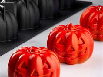 STAMPO SILICONE MONOPORZIONE ZUCCA HALLOWEEN DIAM MM 68X H 55 - 15 IMPRONTE - 125 ML